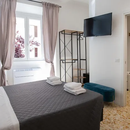 Vatican 23 Museum Vendégház 4*