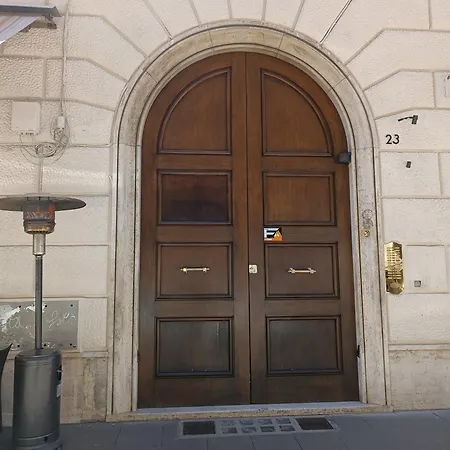 Vatican 23 Museum بيت ضيافة